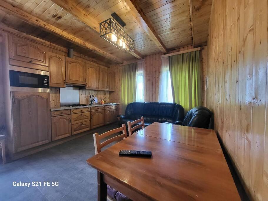 Peak House Villa Kazbegi Exteriör bild